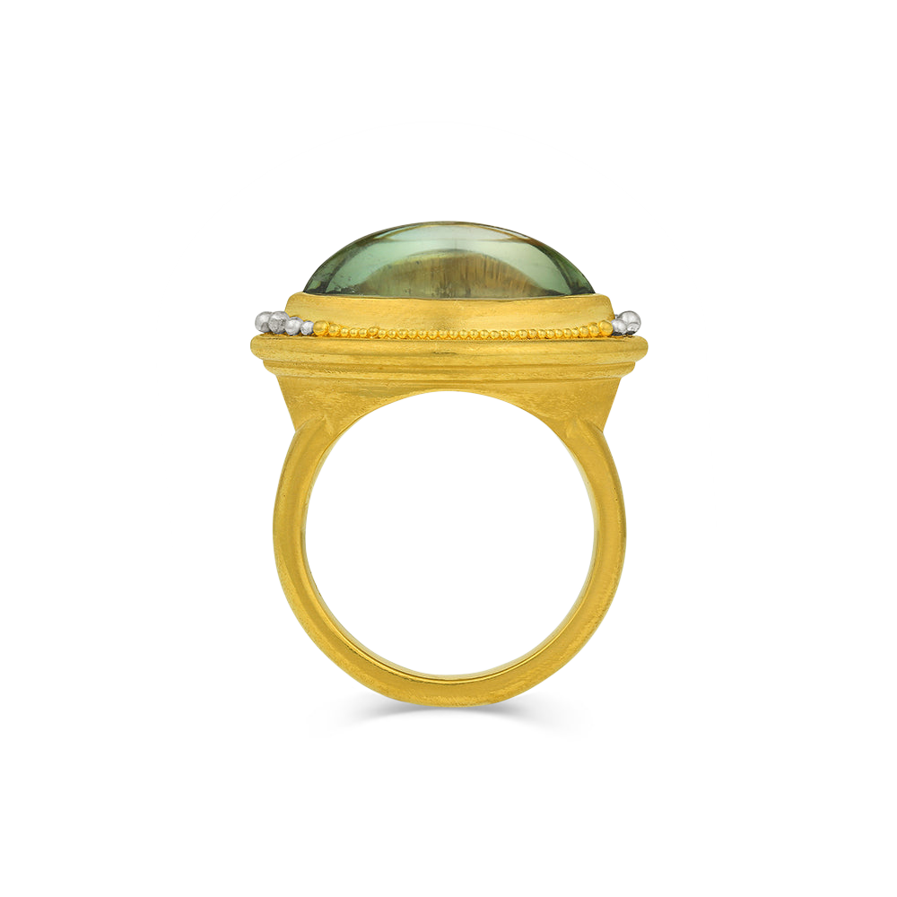 Side view of the green bi-color Nerrena ring.