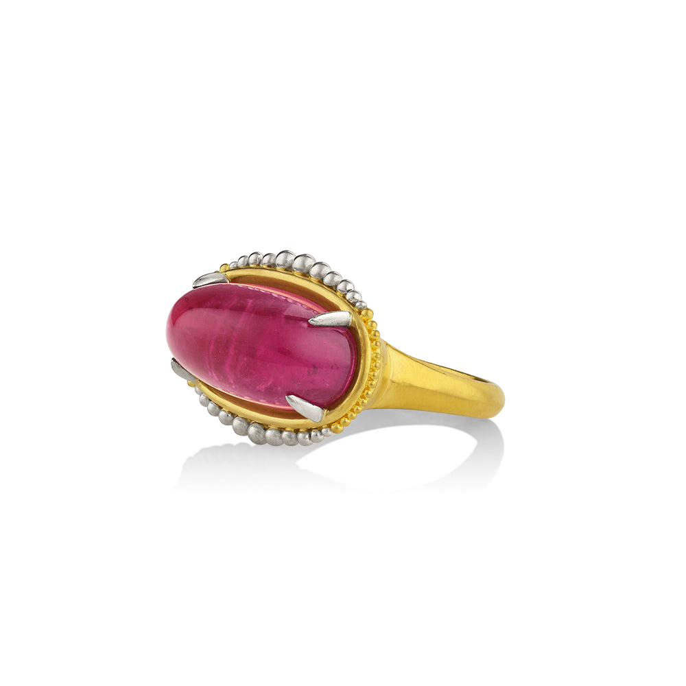 Angled front on view of the Raspberry Ora ring.