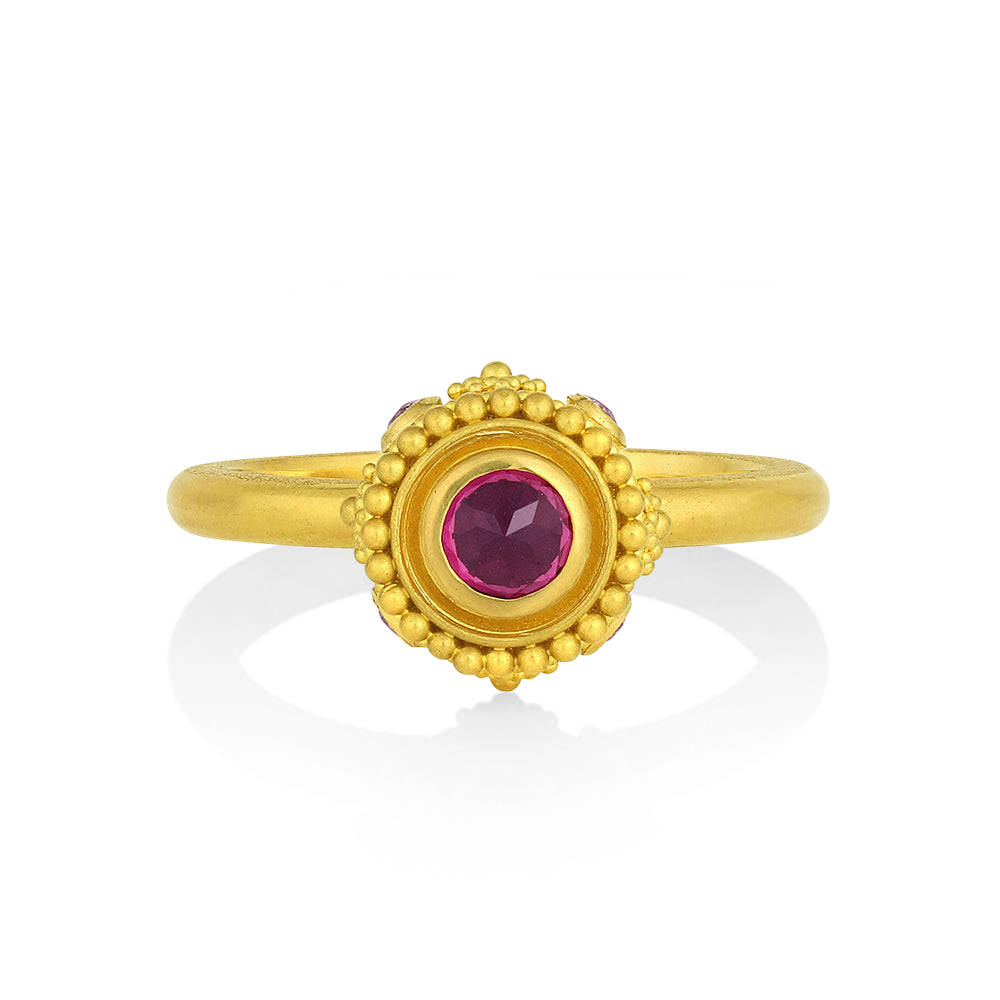 Top view of rhodolite garnet Sfaira ring.